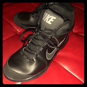 Nike Overplay Black-Dark Grey Basketball Shoes 8.5